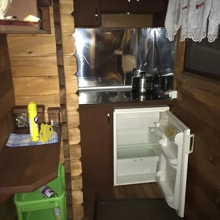 Sarakina Wooden House * Elaiokhorion